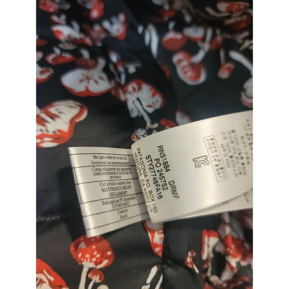 Patagonia Hooded Bivy Down Puffer Vest Gray Red Mushroom Print Sz XSmall - Picture 6 of 6